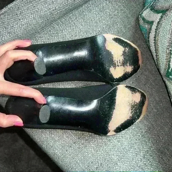 Stuart Weitzman Black Closed toe short heel loafer Size 8 - Picture 8 of 8